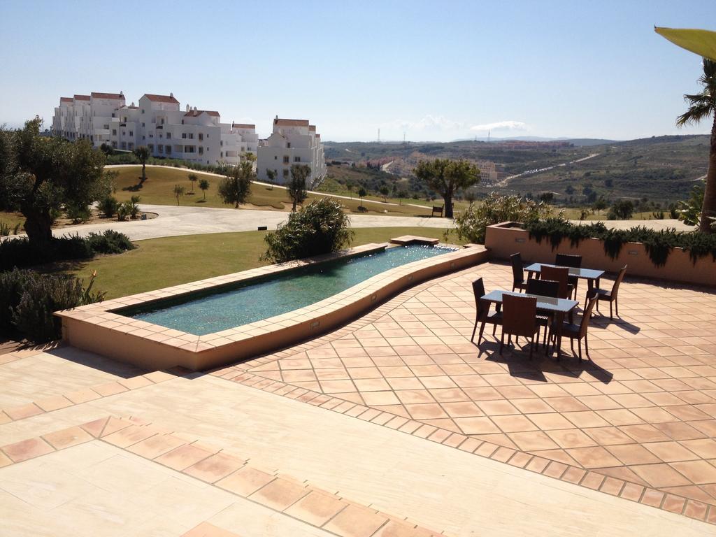 Valle Romano Golf Resort Estepona Bagian luar foto